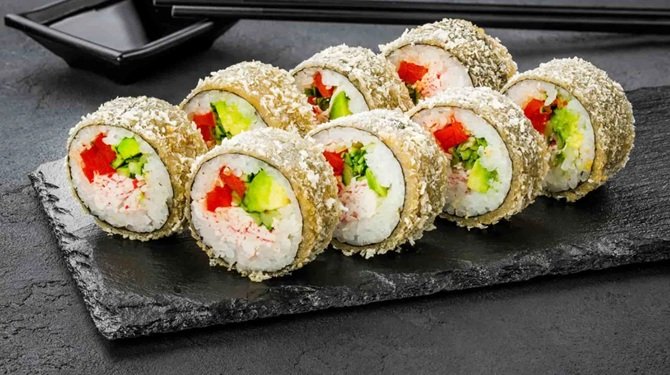 суші та роли в Sushi Master