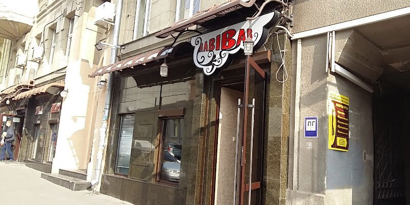 Кальян-бар HabiBar у Харкові: незабутні враження