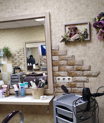 Салон краси Адель: X8QX+WG, Харків, Україна