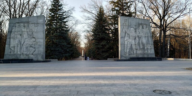 Меморіальний парк Слави в Харкові: історія та пам’ять