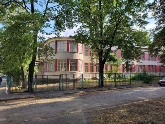 Освітній заклад МАУП W9XH+6F, Харків, Україна