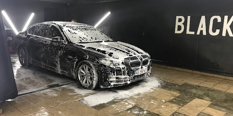 Автомийка Black King у Харкові: якісне обслуговування