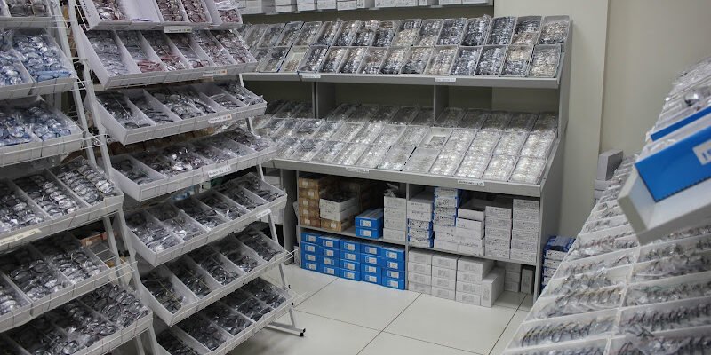 Оптовий магазин окулярів Vostok Optics у Харкові