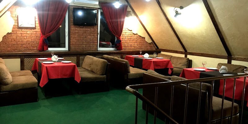 Затишні шале в Харкові: кафе для вашого відпочинку