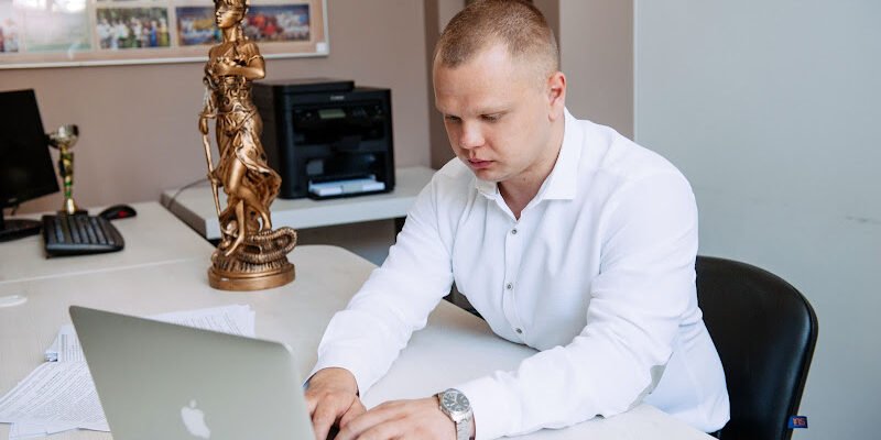 Адвокат Андрій Козирєв: Юридичні послуги в Харкові Адвокат Андрій Козирєв: Юридичні послуги в Харкові