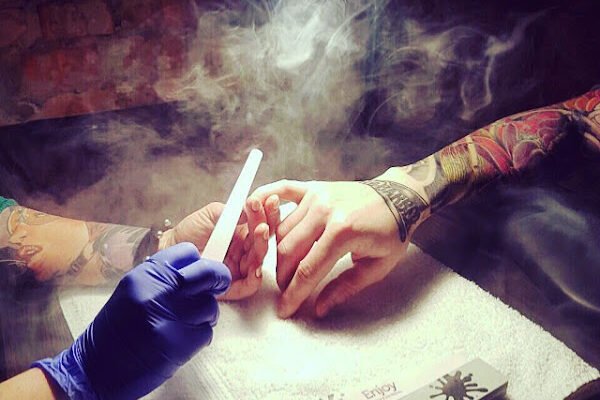 Салон манікюру X6PM+5J: Якісний догляд у Харкові