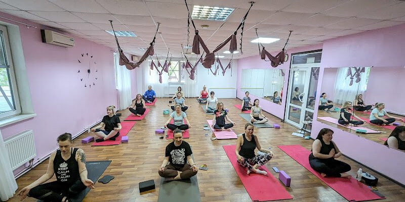 Йога-студія Yoga Life у Харкові – ваш шлях до гармонії