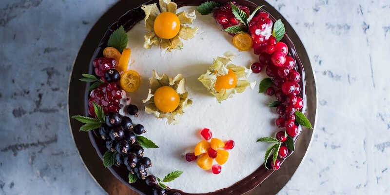 Магазин тортів “Не слипнеться” – Замовити в Харкові