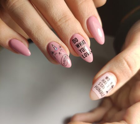 Боренкова Анна: Салон манікюру X8XH+WX, Харків