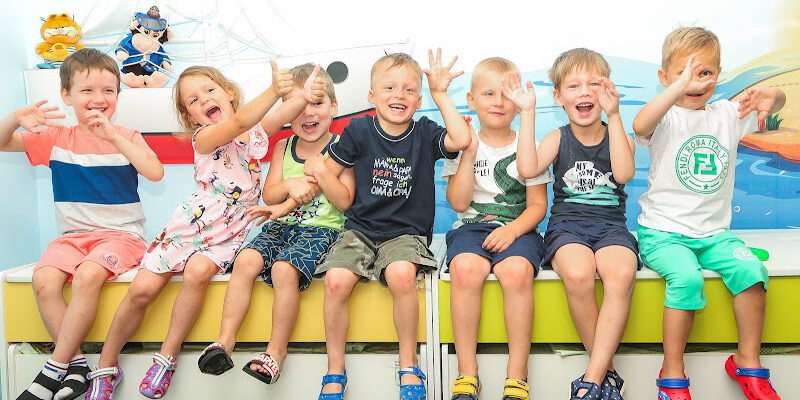 Дитячий садок “Мармеландія”, Харків: X8PC+H5, Україна