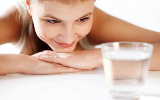 Чи можна пити воду перед здачею крові з вени: важливі рекомендації Чи можна пити воду перед здачею крові з вени: важливі рекомендації