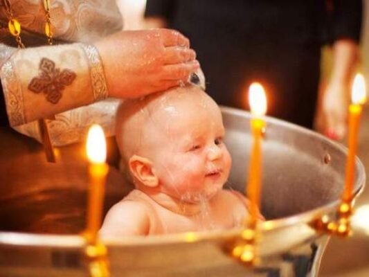 Чи можна хрестити дитину без хресного батька: поради та традиції Чи можна хрестити дитину без хресного батька: поради та традиції