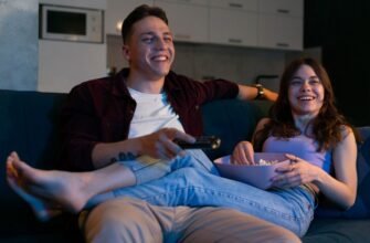 Фильмы онлайн: как получить максимум удовольствия от домашнего киносеанса