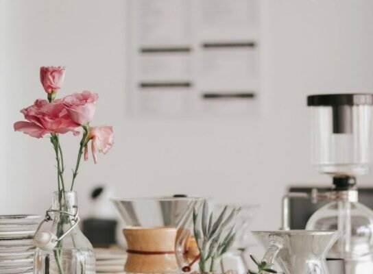 Оптові закупівлі штучних квітів: що потрібно знати, щоб не помилитися