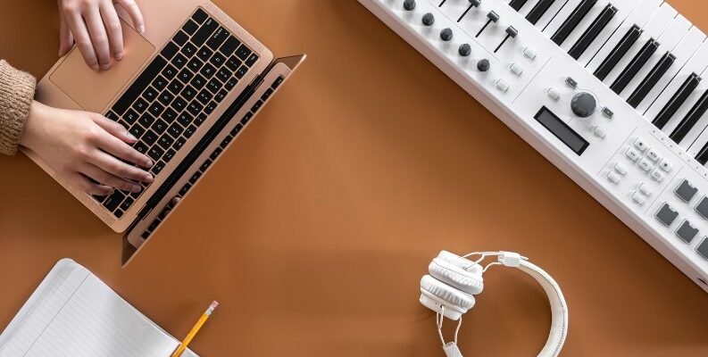 Домашня музична студія з нуля: як зібрати сетап і не пожалкувати
