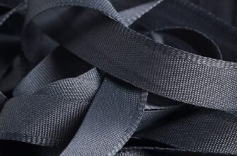 Брючна тасьма для пошиття одягу: як обрати якісну та надійну фурнітуру