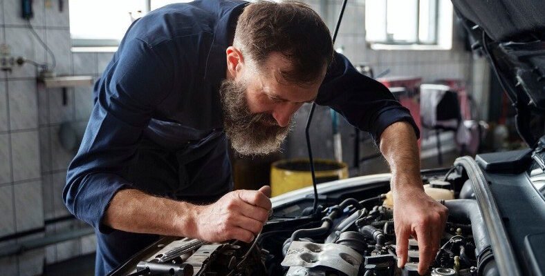 Как понять, что регулятор давления топлива выходит из строя: простые сигналы для водителя