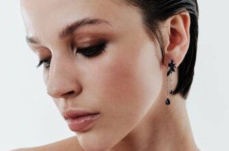 Прикраси з сапфірами, смарагдами та рубінами: що вибрати у подарунок